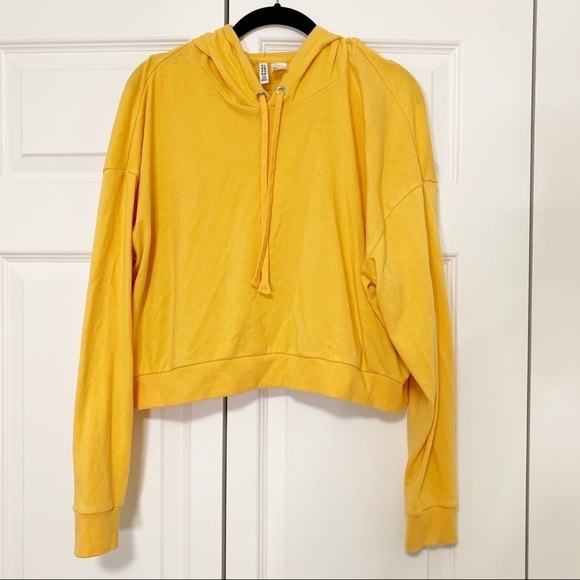 H&M Yellow Cropped Hoodie Large - Picture 1 of 6